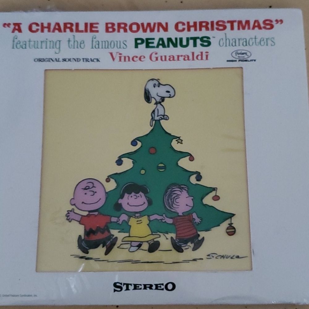 A Charlie brown Christmas CD